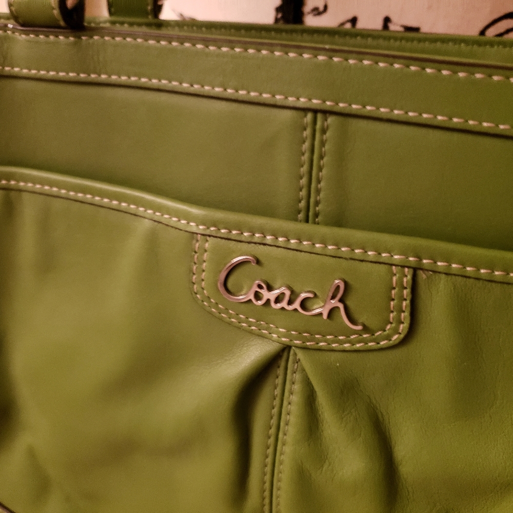 Coach Shoulder Bag